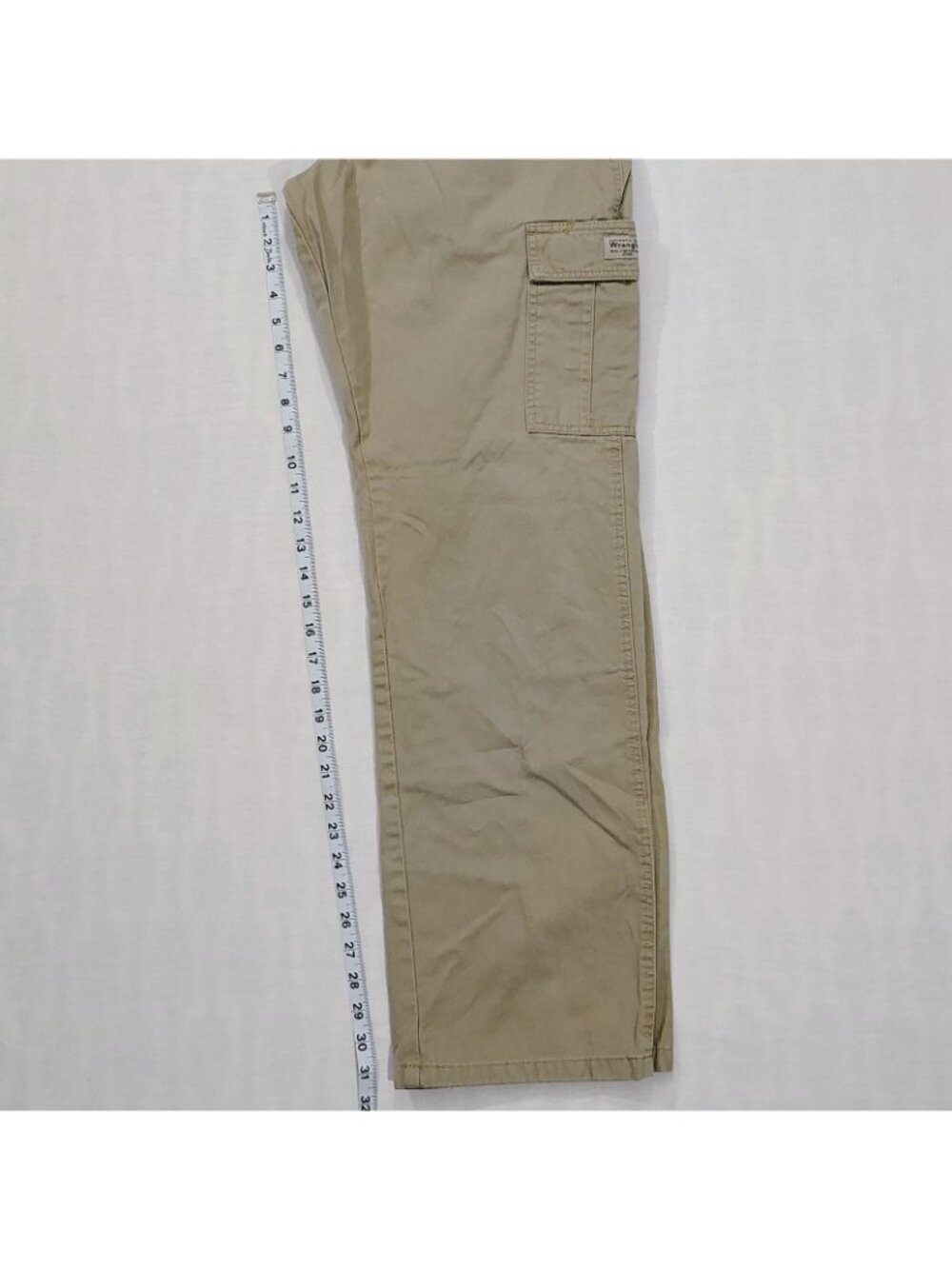 Wrangler Khaki Cargo Pants Mens Size 34 x 34 Straight Leg Pockets Cotton Tan - Picture 11 of 16